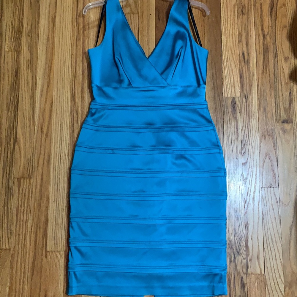 VGUC aqua Calvin Klein cocktail dress. Size 10